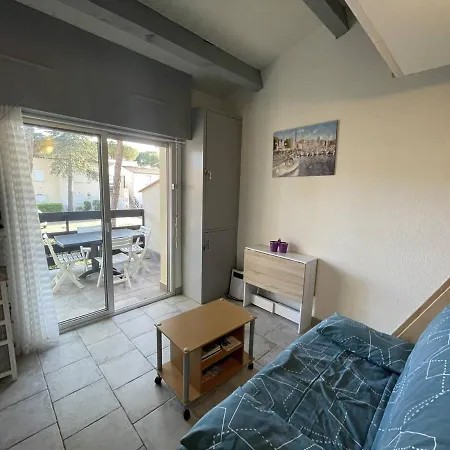 Calme Avec Piscine, Pinede, Parking, 5 Pers, Cap D'agde - Fr-1-723-85 Agde